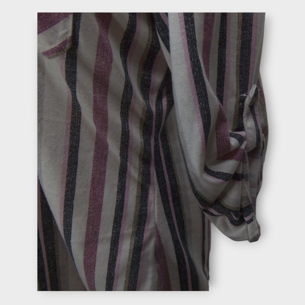 Women's Eden & Olivia Striped Button Up Blouse Size Medium - Picture 3 of 9